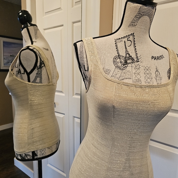 Gold Dressy Tank with built-in bra - Picture 7 of 8